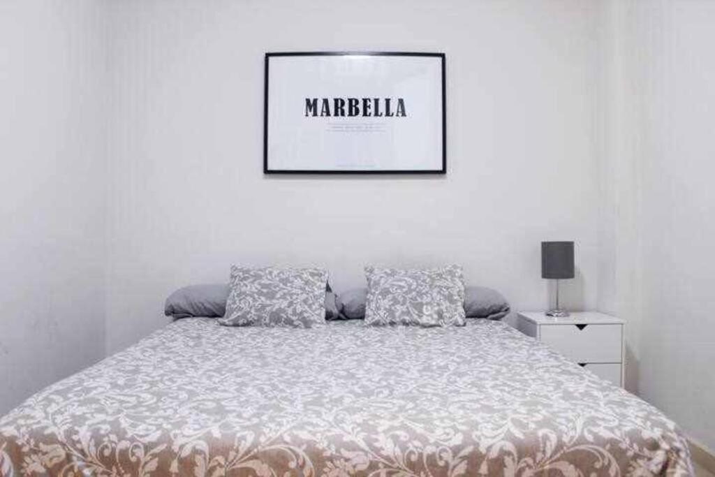 Best Location Apartment In Marbella. Beachfront!! Kültér fotó