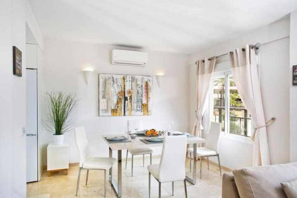 Best Location Apartment In Marbella. Beachfront!! Kültér fotó
